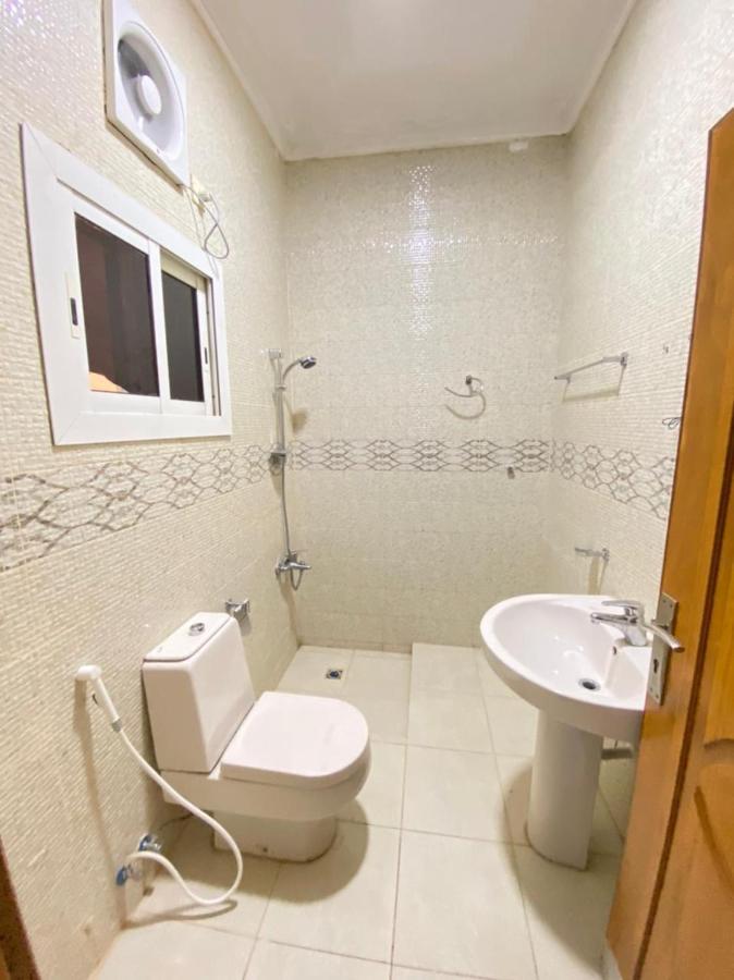 النايفات للوحدات السكنية المفروشة Jeddah Exterior photo
