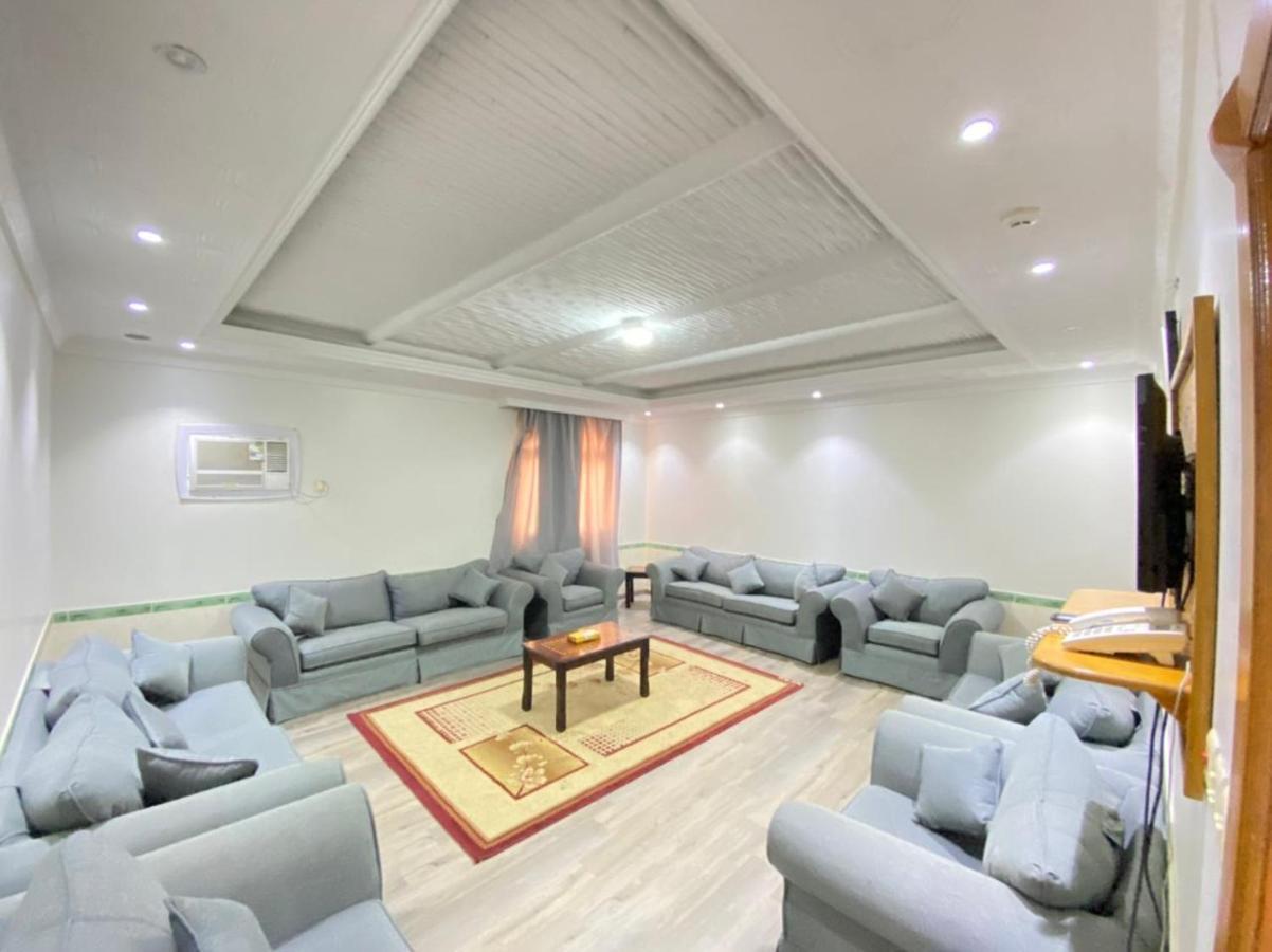 النايفات للوحدات السكنية المفروشة Jeddah Exterior photo