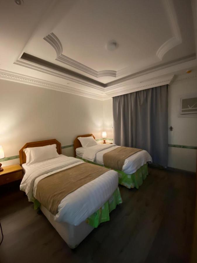 النايفات للوحدات السكنية المفروشة Jeddah Exterior photo